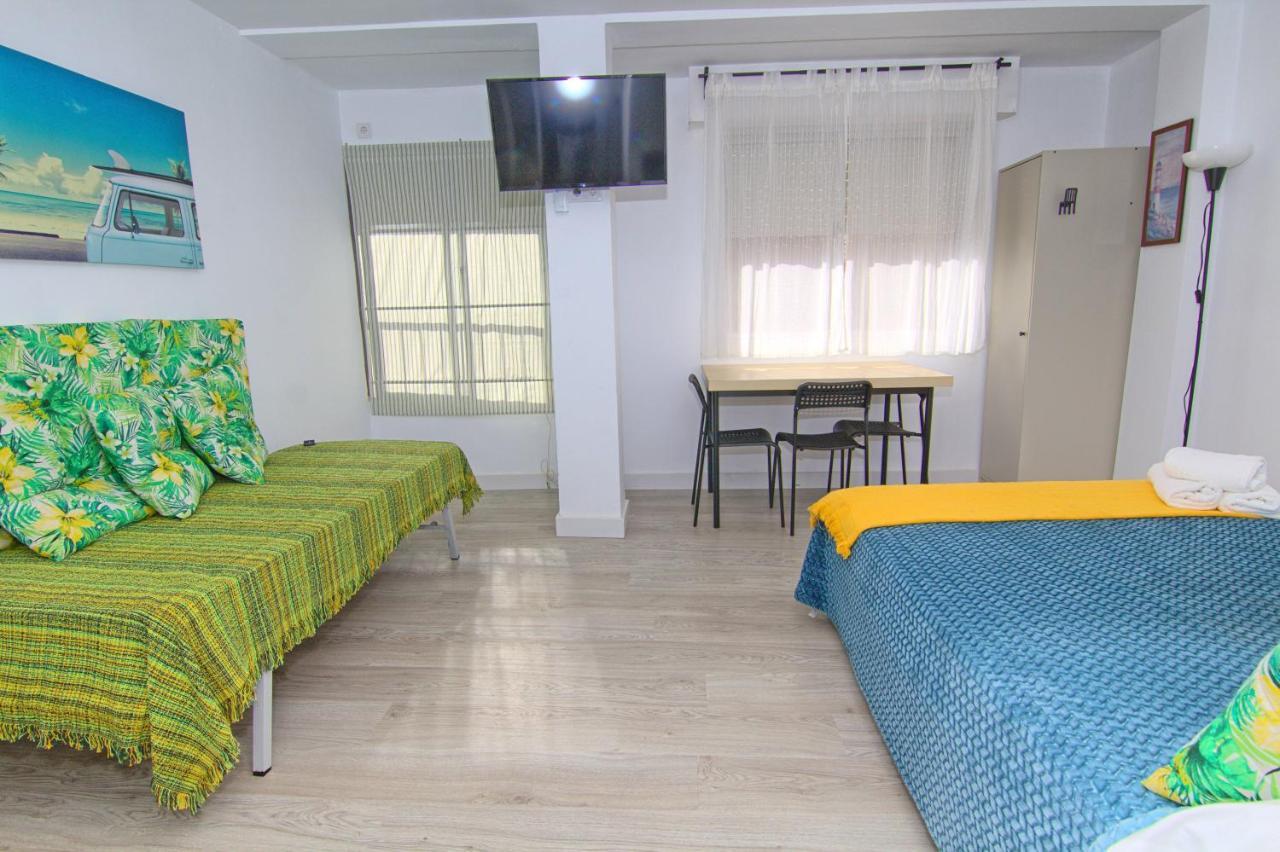 Mercado Huelin Apartments Малага Экстерьер фото
